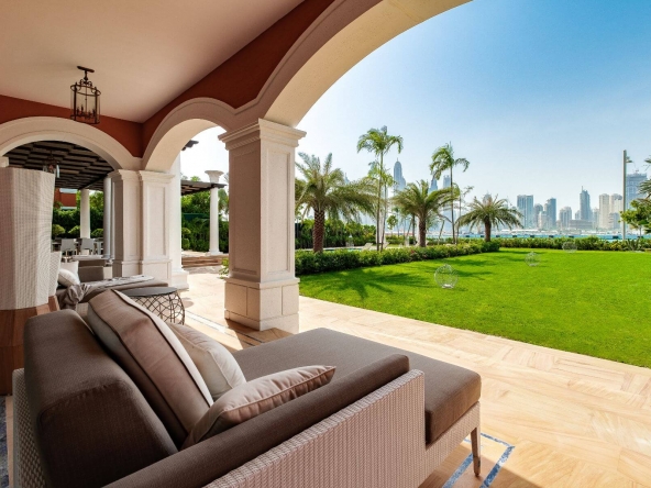 Palm Jumeirah'ta 22 Karat Villa