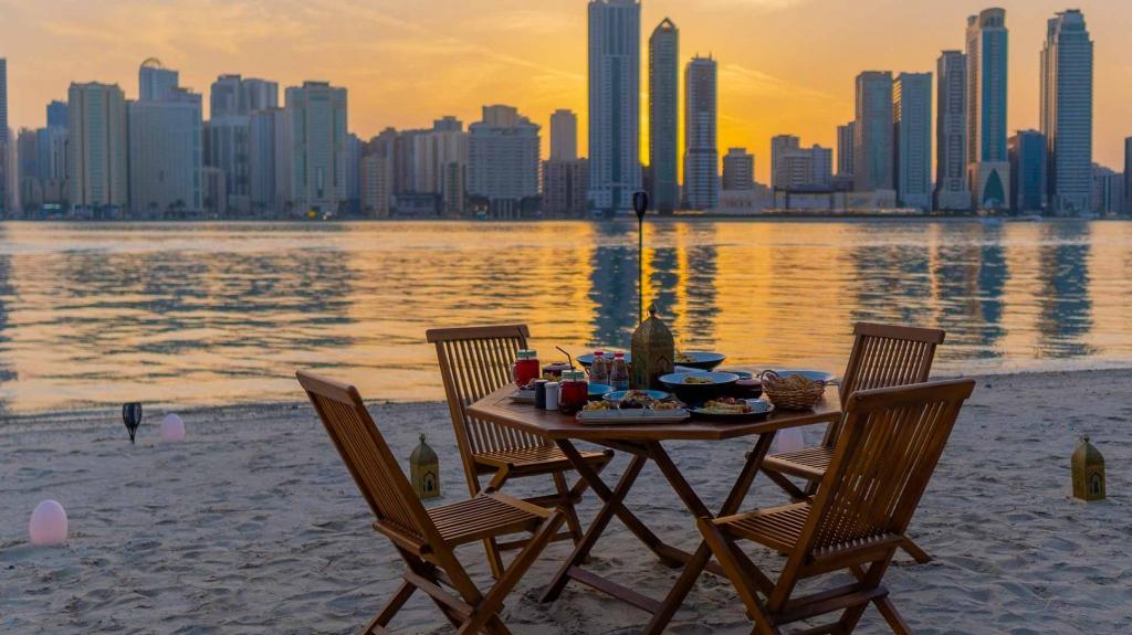  Ein vollständiger Leitfaden für die Insel Al Noor, Sharjah 