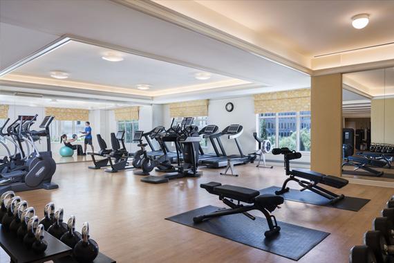 Die besten Fitnessstudios in Sharjah, um Sie in Form zu halten 