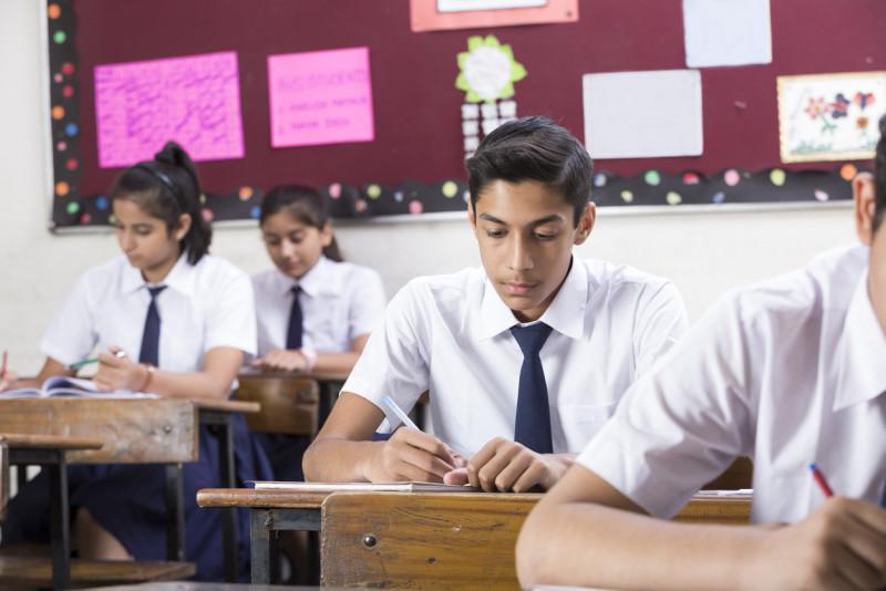 Список 18 лучших индийских школ в Абу-Даби 2022