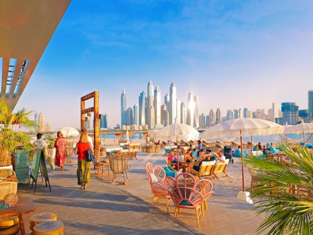 Best beach clubs in Dubai (2022 updated list)