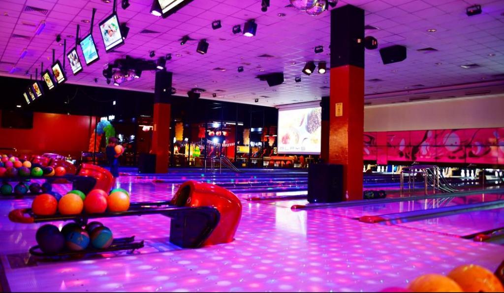 Top Bowling Centers in Dubai