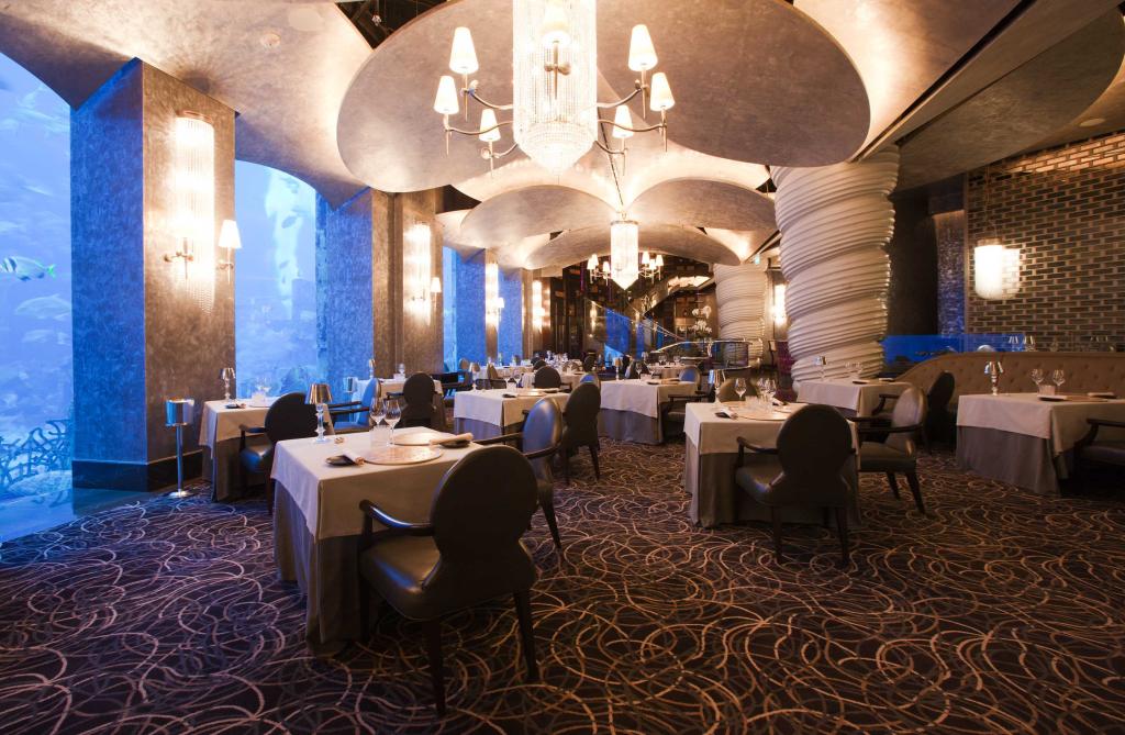 Underwater restaurants in Dubai